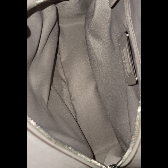 Coach Jordyn Cross grain Leather Beige Backpack. - Picture 4 of 14